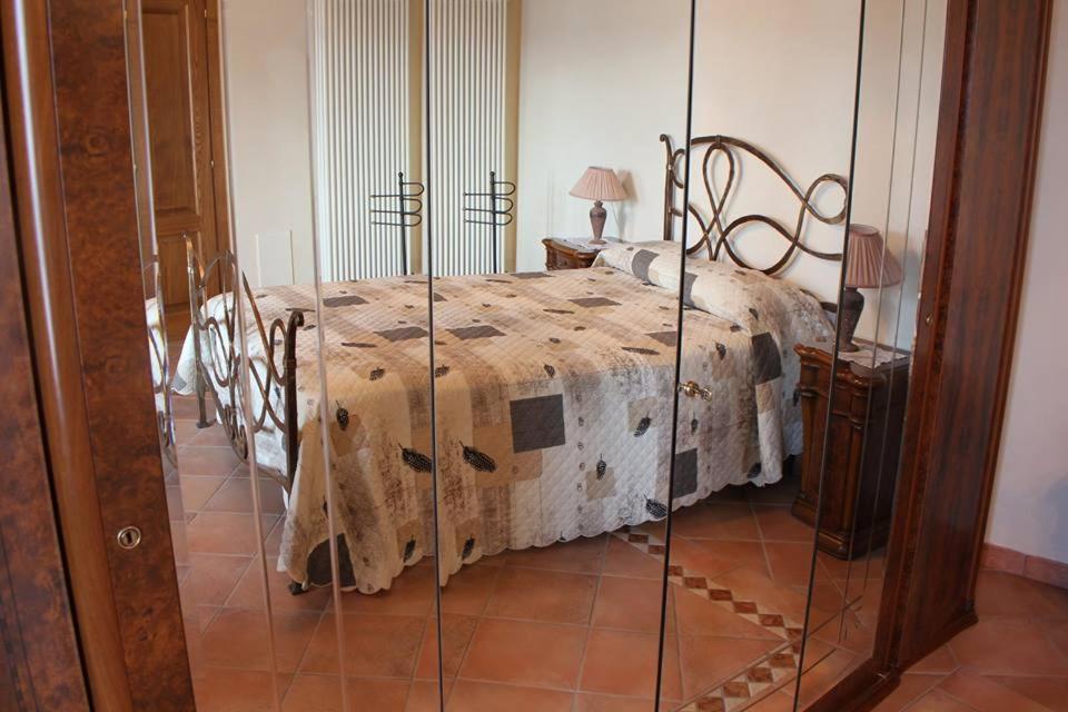 Residence Il Vigneto Lari Extérieur photo